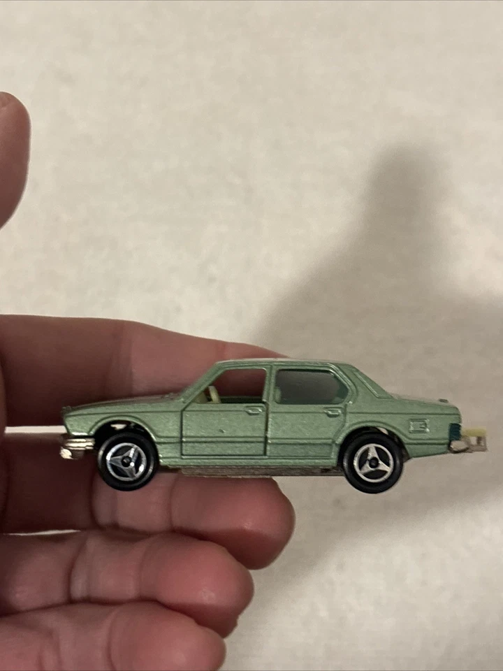 Vintage Majorette Diescast Green BMW 733 No.256 Made in France FREE SHIP - Image 4 of 4