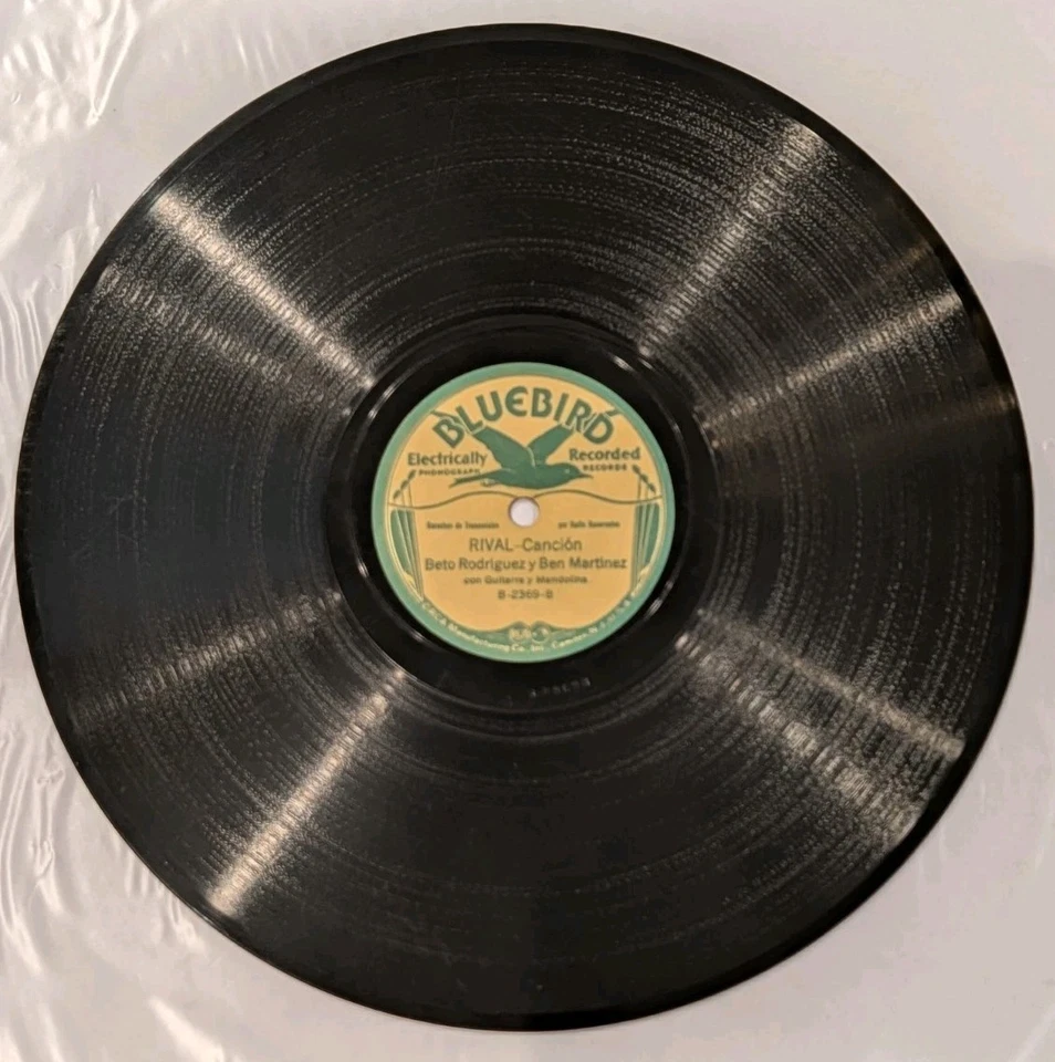 Beto Rodríguez & Ben Martínez – “Morena” / “Rival” – Bluebird B-2369 (1937) –... - Image 3 of 4