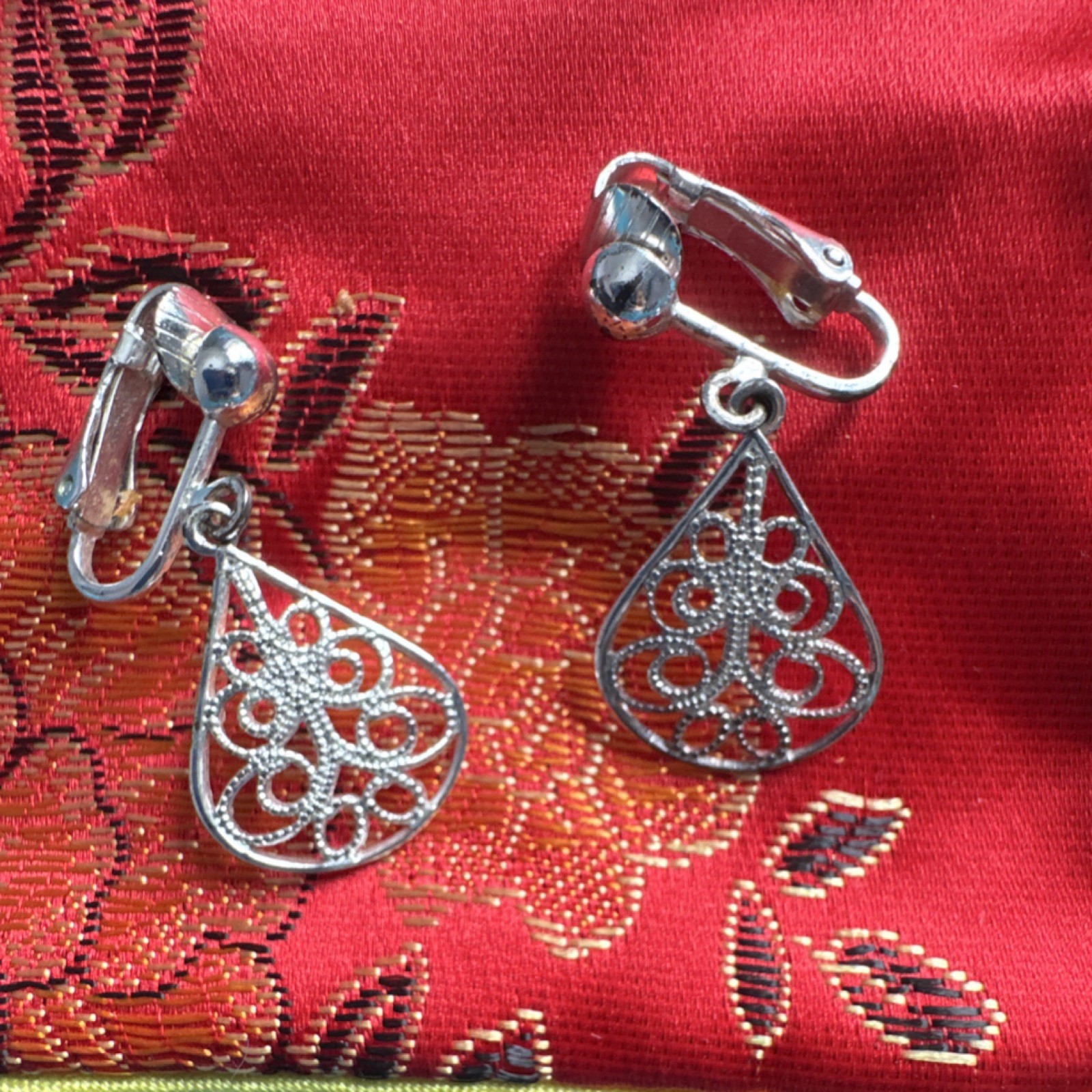 Silver Teardrop Filigree Dangle Screw Back Earrings