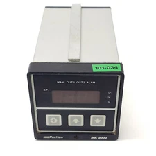 Partlow MIC 2000 Process DIN Temperature Controller  ~  Model 2130121