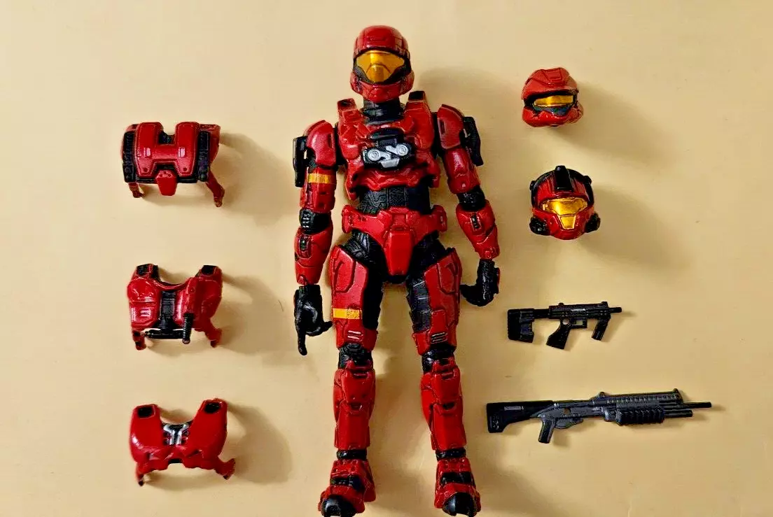 Halo 3 Series 2 Red CQB Spartan Soldier Action Figure