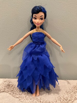 Disney Decendants Isle Of The Lost Coronation Evie Doll