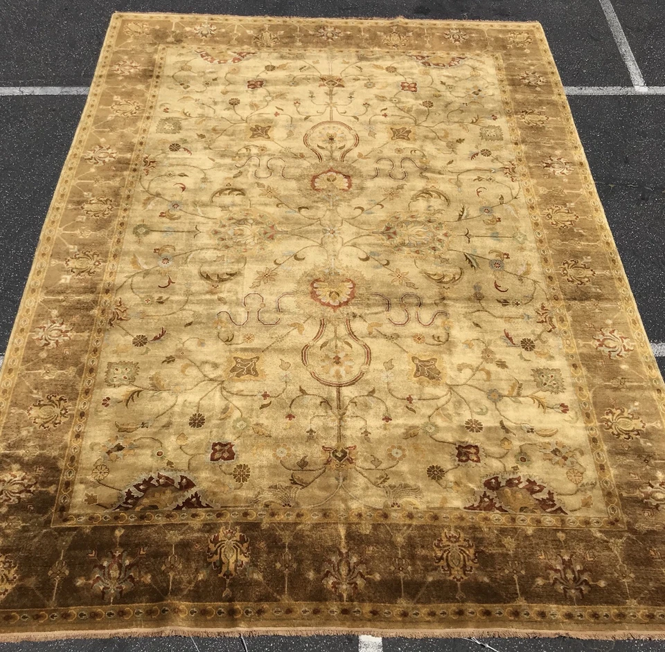 A PALACE SIZE MODERN INDIAN RUG - Image 3 of 4