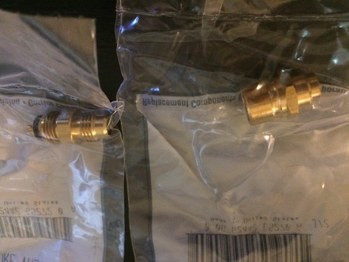 Carrier Products Service Valve Kit EC660001 **NEW** - Picture 3 of 3