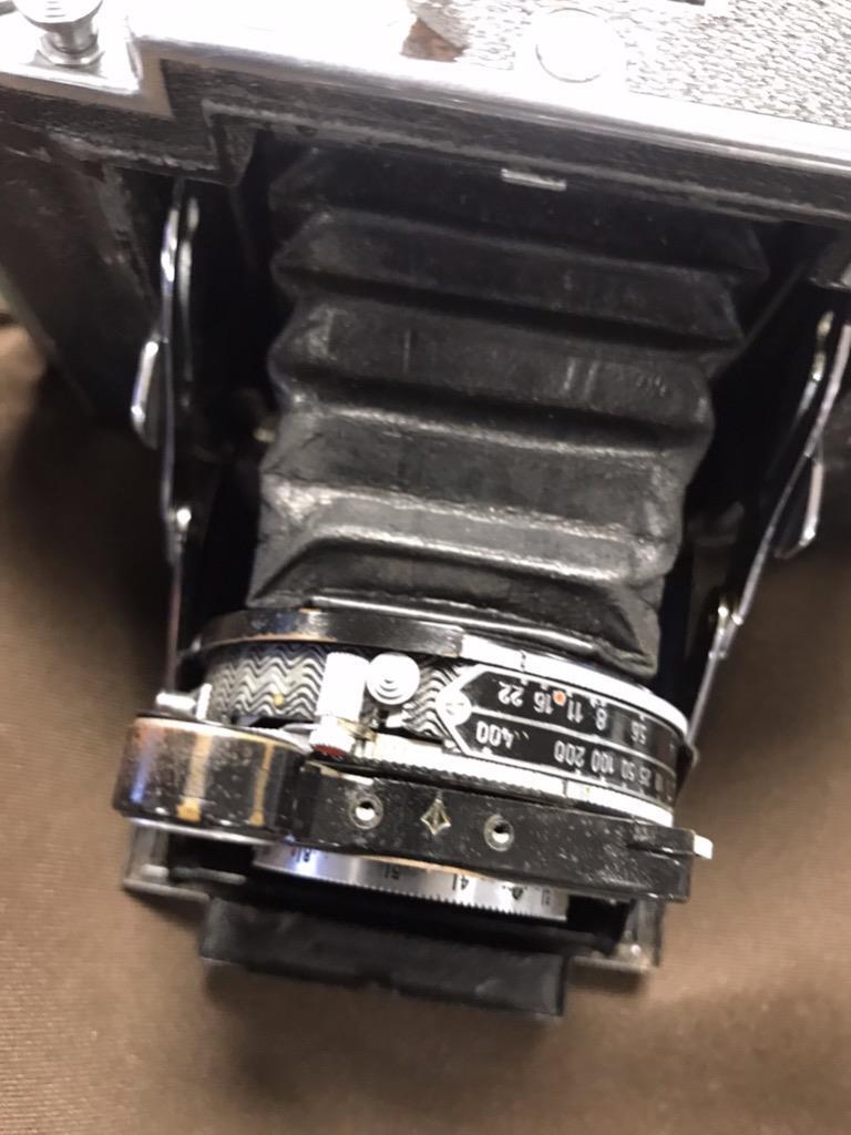 ZEISS IKON SUPER IKONTA TESSAR 1:2.8 F=8cm- SELLING FOR PARTS ONLY