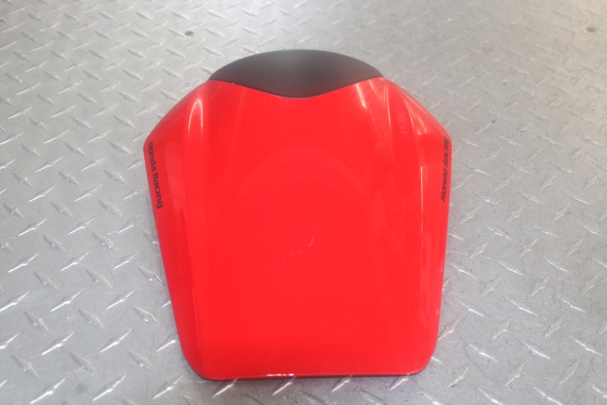 2011 HONDA CBR1000RR CENTER REAR BACK TAIL FAIRING COVER 08F74-MFL