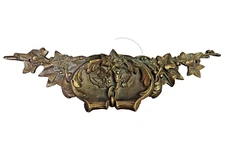 Vtg Brass Pediment Furniture Ornament Ormolu wall art French ivy leaf design-G5