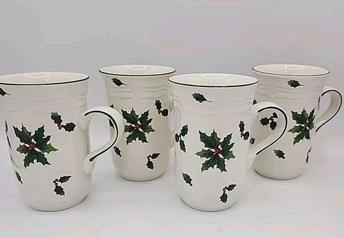 Mikasa Holiday Holly Cappuccino Mug  French Countryside Cups Lot Of 4 F9012