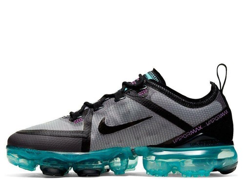 grey junior vapormax