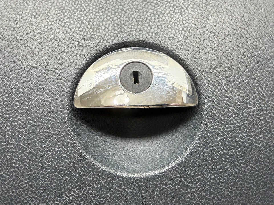 ✅ OEM Mini Cooper 2002 - 2006 Black Glove Box Assembly Perfect Working Condition — 第 2/4 张图片