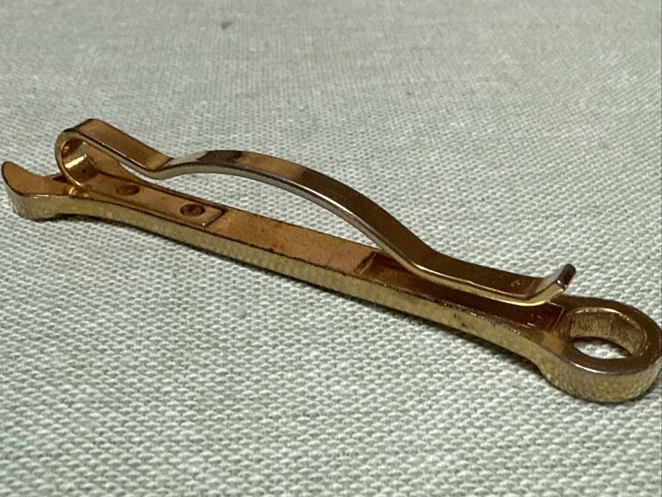 Vintage Snap On Gold Tone ¼" Wrench Money Clip Tie Bar 3" - Image 2 of 4