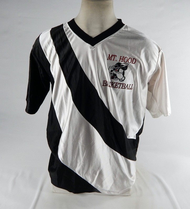 Mt Hood Saints #24 Game Used Black Shooting Shirt XL DP72083