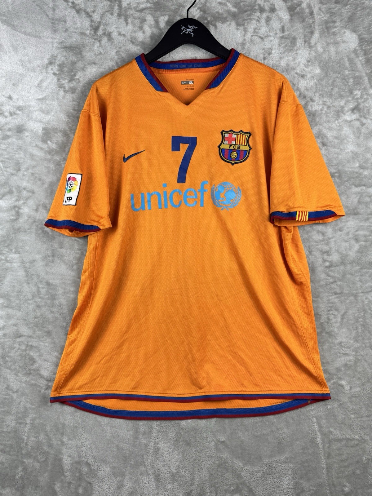Vintage Nike Barcelona Football Soccer Jersey Mens XL 146982-819 Y2K Euro Futbol