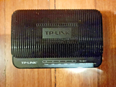 TP-Link TD-8817 1 Ethernet Port and 1 USB Port ADSL2+ Modem Router UNTESTED