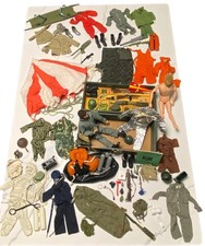 1964 original G.I. JOE Hasbro USA - Figure + Wooden Footlocker + Accessories