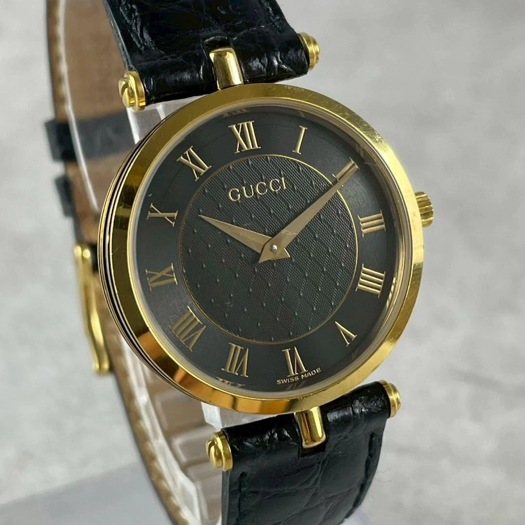 Orologio Gucci 2040 M Swiss Made Acciaio Inossidabile 100% Autentico DAL GIAPPONE