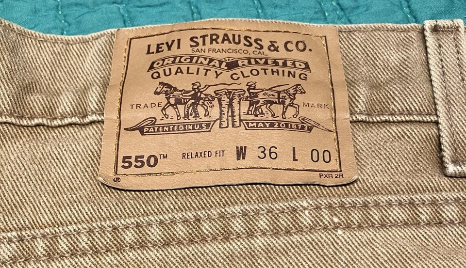 "Pantalones cortos vintage años 90 Levi's Levis Strauss 550 caqui denim naranja con lengüeta para hombre 36"" X 5""" Foto 2 de 4