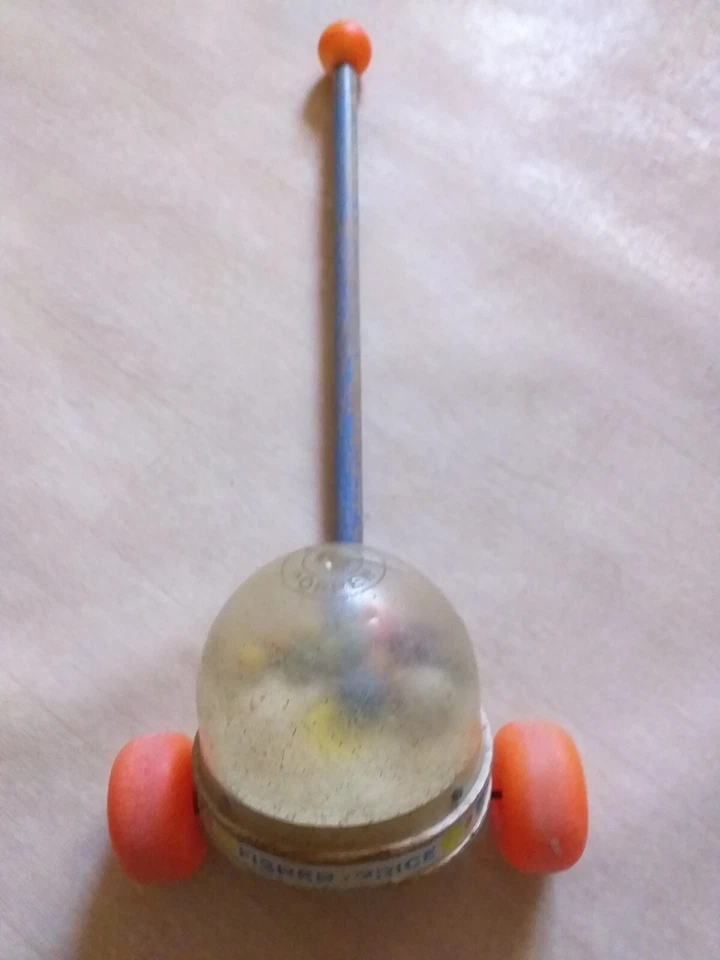 JOUET EN BOIS FISHER PRICE DE 1972 : JOUET A POUSSER AVEC MECANISME : VINTAGE ! - Photo 1/3