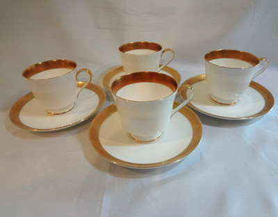 Mikasa China Harrow - Set of 4 Cups and Saucers - Gold Encrusted Band