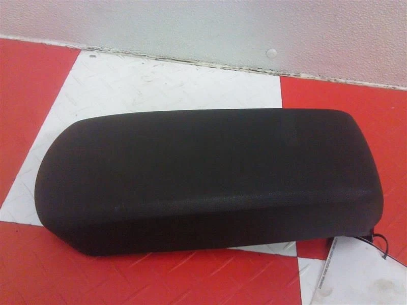 Tapa reposabrazos consola central Ford Focus 08-11 negro Foto 2 de 4