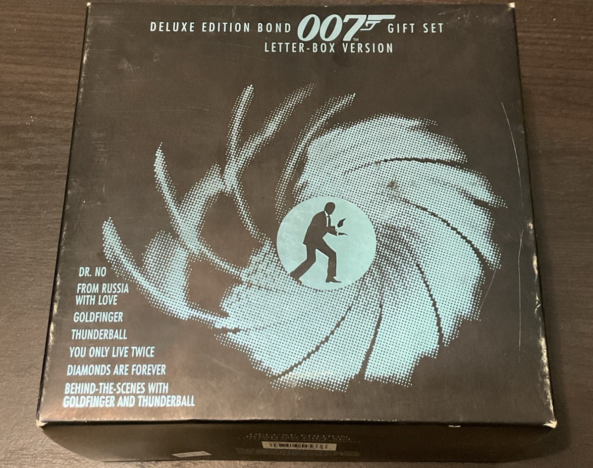 Deluxe Edition Bond 007 Gift Set James Bond VHS letter box version