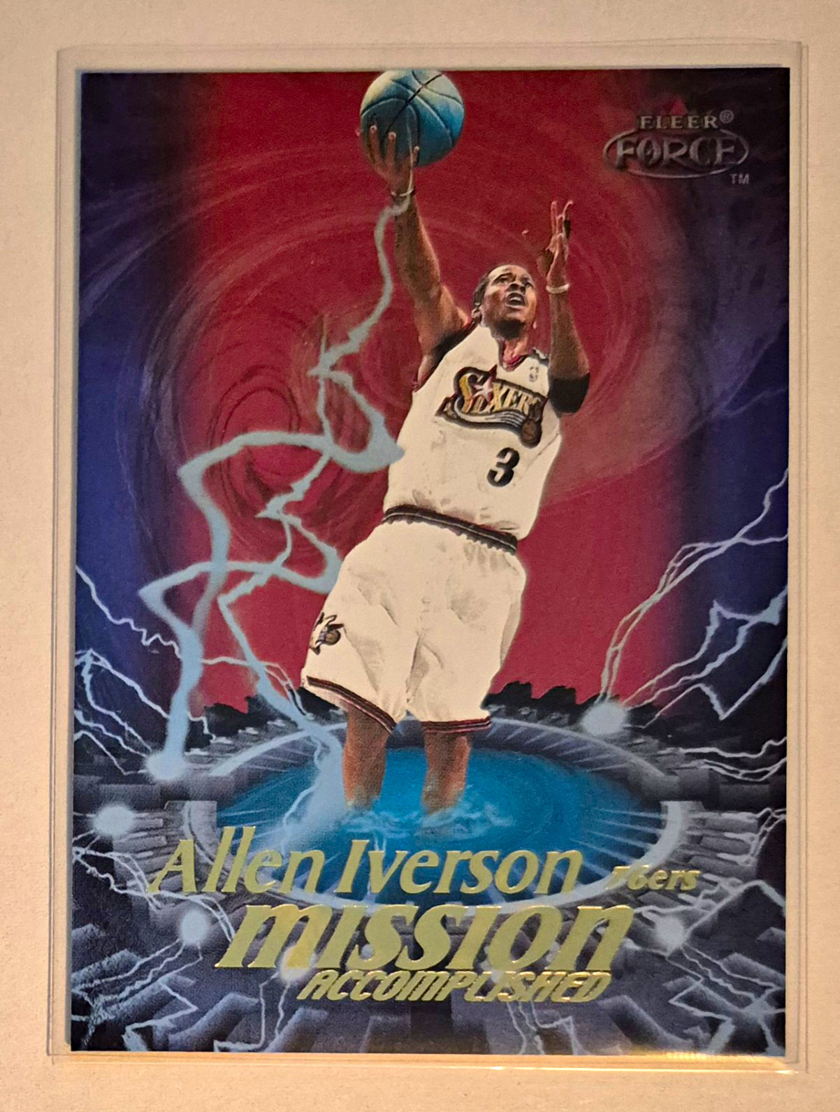 Fleer 1999-00 Fleer Force Allen Iverson Mission Accomplished #3 MA 76ers