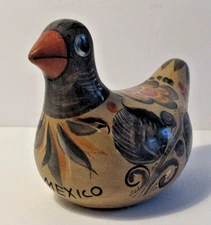 VINTAGE Tonala Mexico Pottery Large Colorful Resting Pigeon Bird - Hand Painted