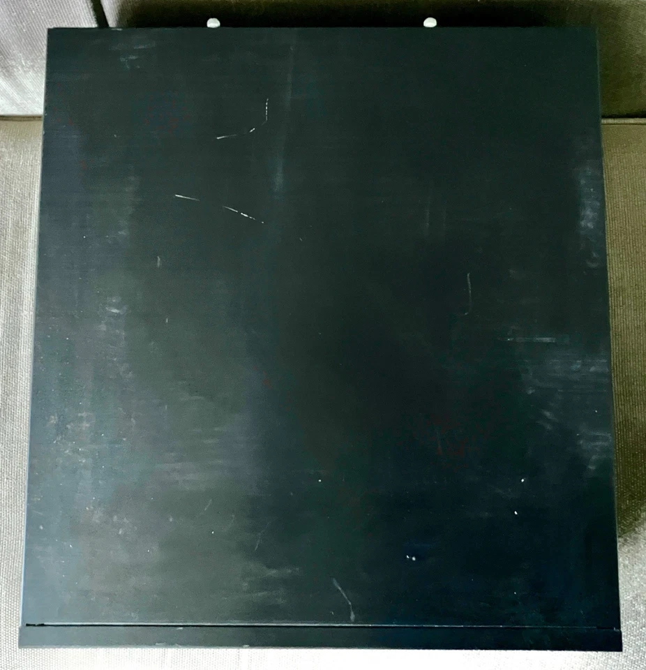 Custom Lian Li PC-C33 AMD Phenom II x4 955, 16GB de RAM, Radeon HD 5570 3.20GHz - Imagem 2 de 4