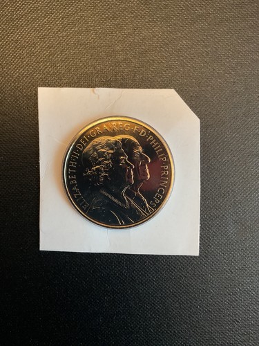 2007 Queen Elizabeth II & Prince Philip Diamond Wedding UK Five Pounds £5 coin