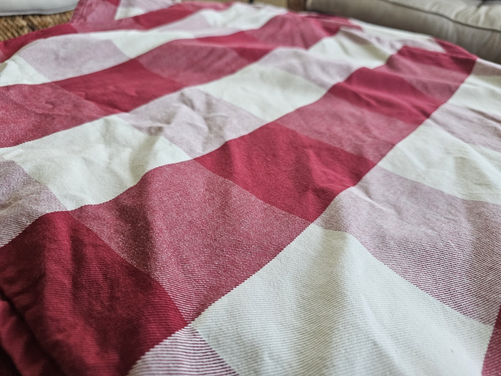 Pottery Barn Buffalo Check 24x24 Pillow Covers Set Of 2 Red And White