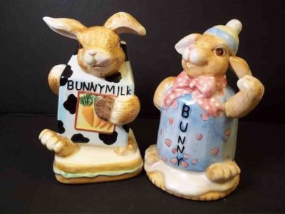 Set of china shakers Bunny Rabbit Milk & Cookies carton & jar Easter Spring