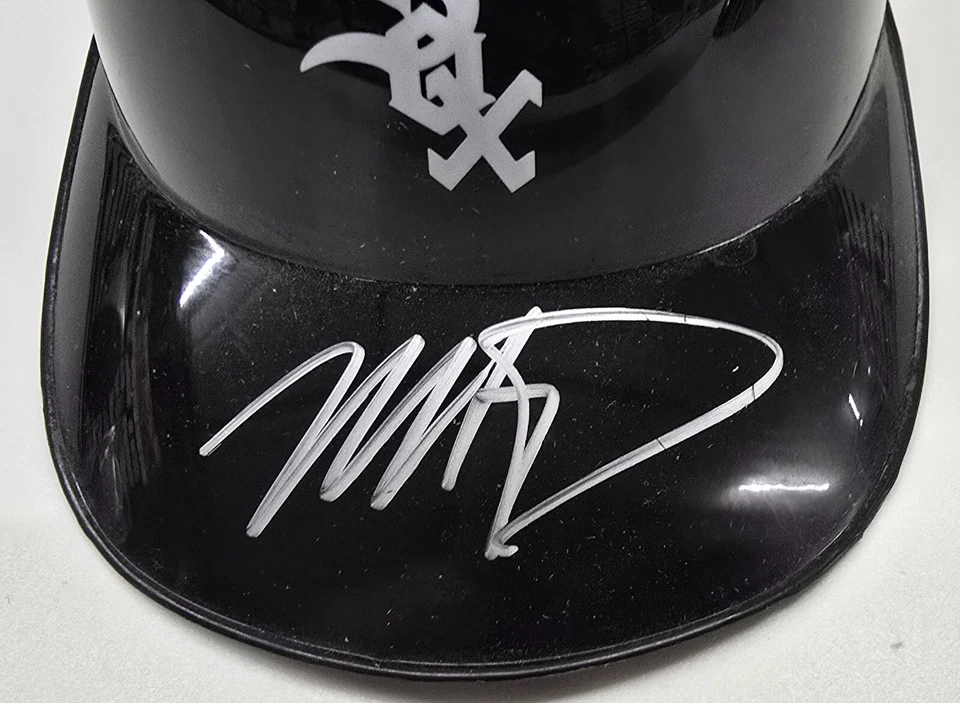Minicasco automático autógrafo Matt Davidson Chicago White Sox Foto 2 de 2