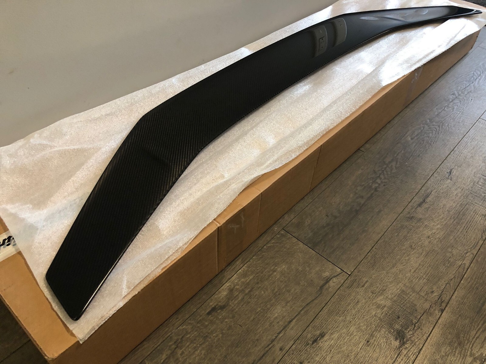 LAMBORGHINI HURACAN TECNICA CARBON FIBER REAR WING SPOILER OEM 4T0827677G