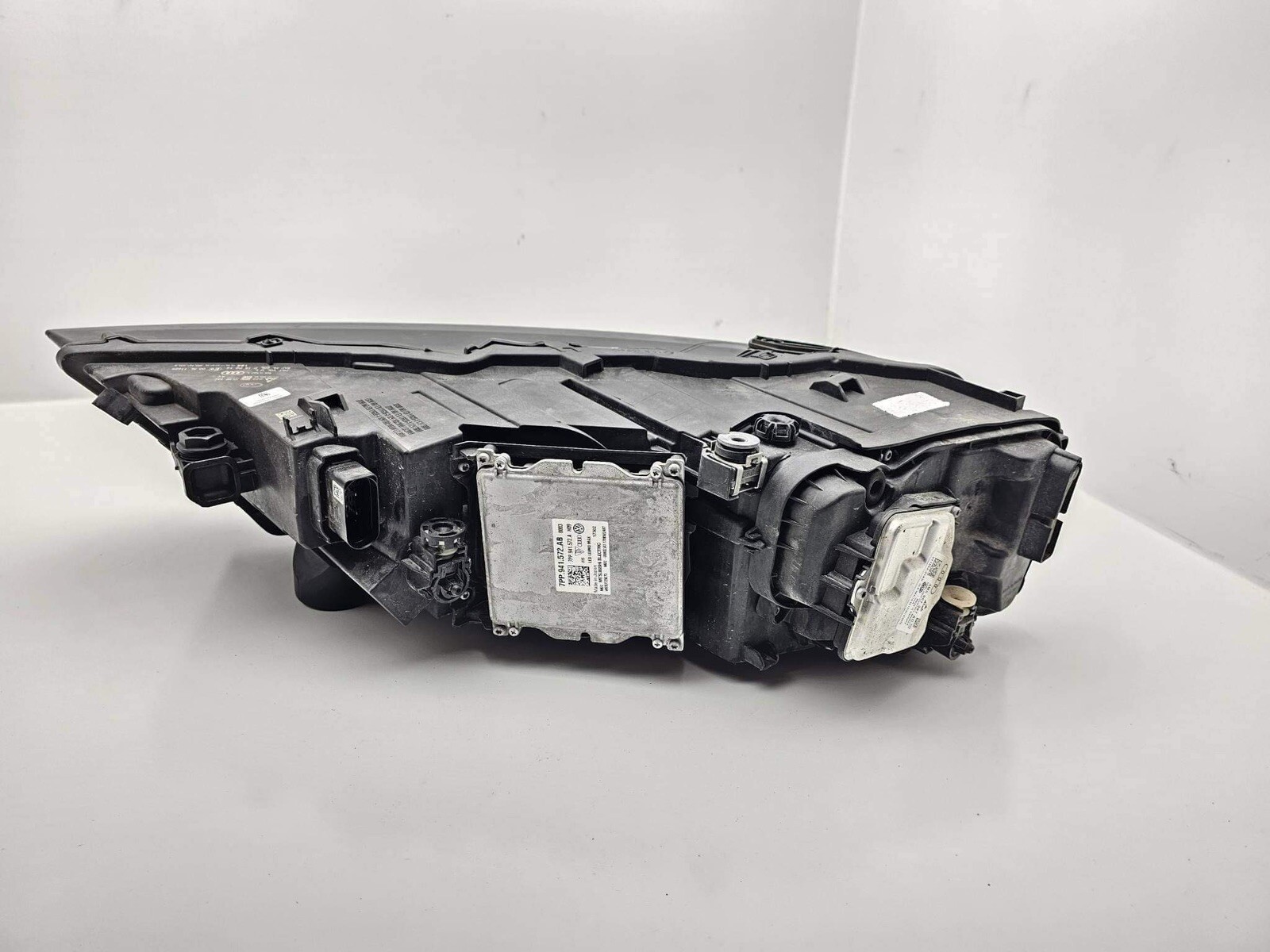 2017 2018 2019 AUDI Q7 SQ7 RIGHT PASSENGER FULL LED HEADLIGHT OEM 