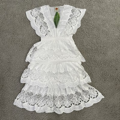 white christmas dresses Off-White Maxi Richelieu Lenzing™ Ecovero™ Euroflax™ Maxi Dress – FARM Rio main image 1