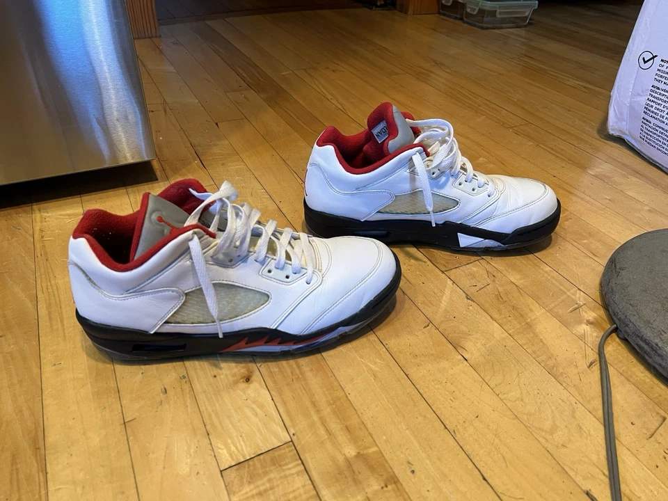Talla 10.5 - Air Jordan 5 Golf Bajo Blanco Rojo Fuego Foto 3 de 4
