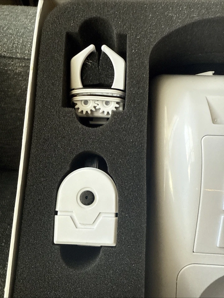 EZ-Robot Revolution WiFi Roli Rover Robot Platform(PARTS) Looks New. READ. - Image 3 of 4