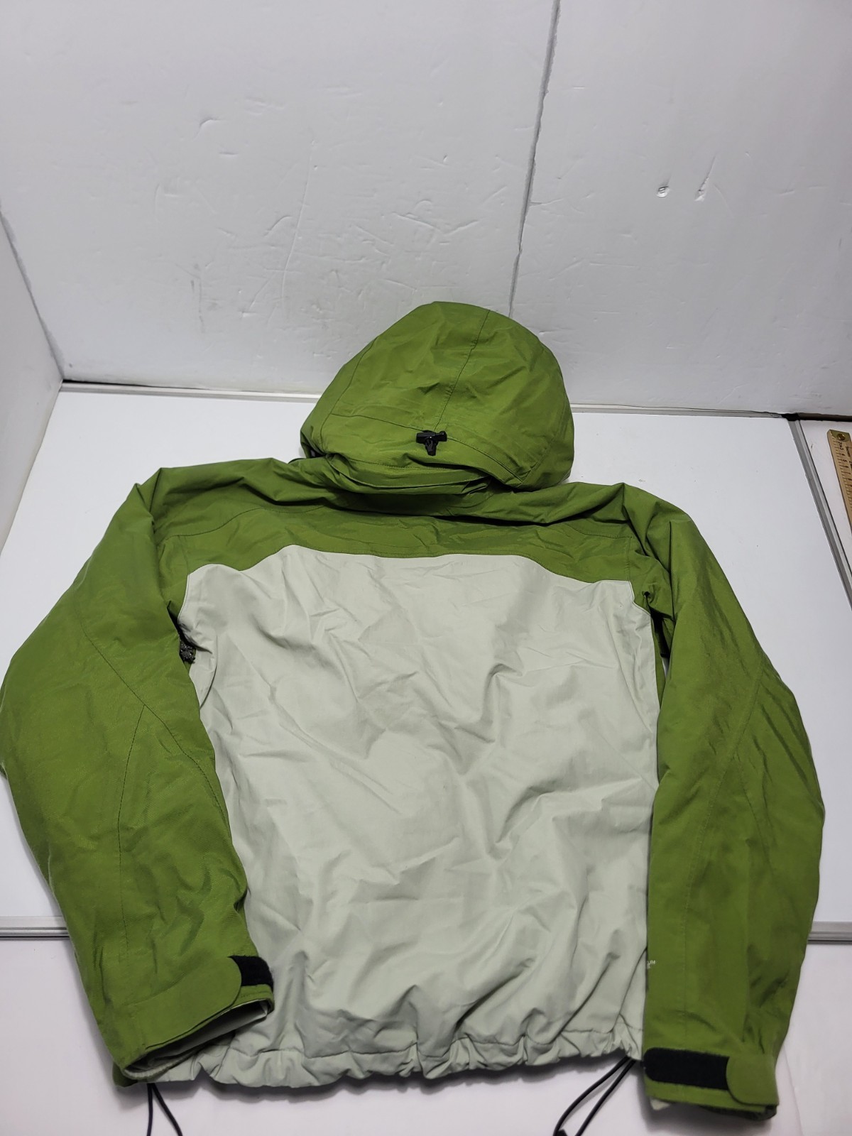 Mountain Hardware Primaloft Jacket Green Quilted … - image 9