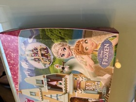 NEW LEGO Disney Princess Arendelle Castle Celebration 41068 Frozen (Damaged Box)
