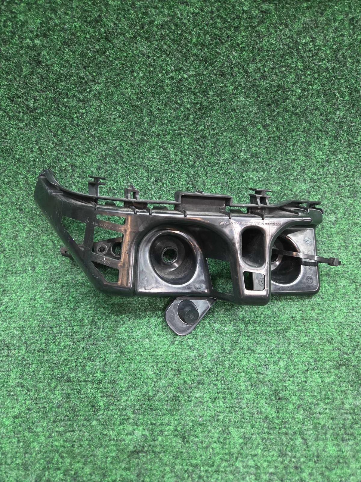 2015-2020 Mercedes Gla 250 Left Rear Bumper Bracket Oem A1568850165 A1568850321