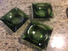 Large Heavy Emerald Green Vintage Ashtray Glass 6” Wide Set of 3