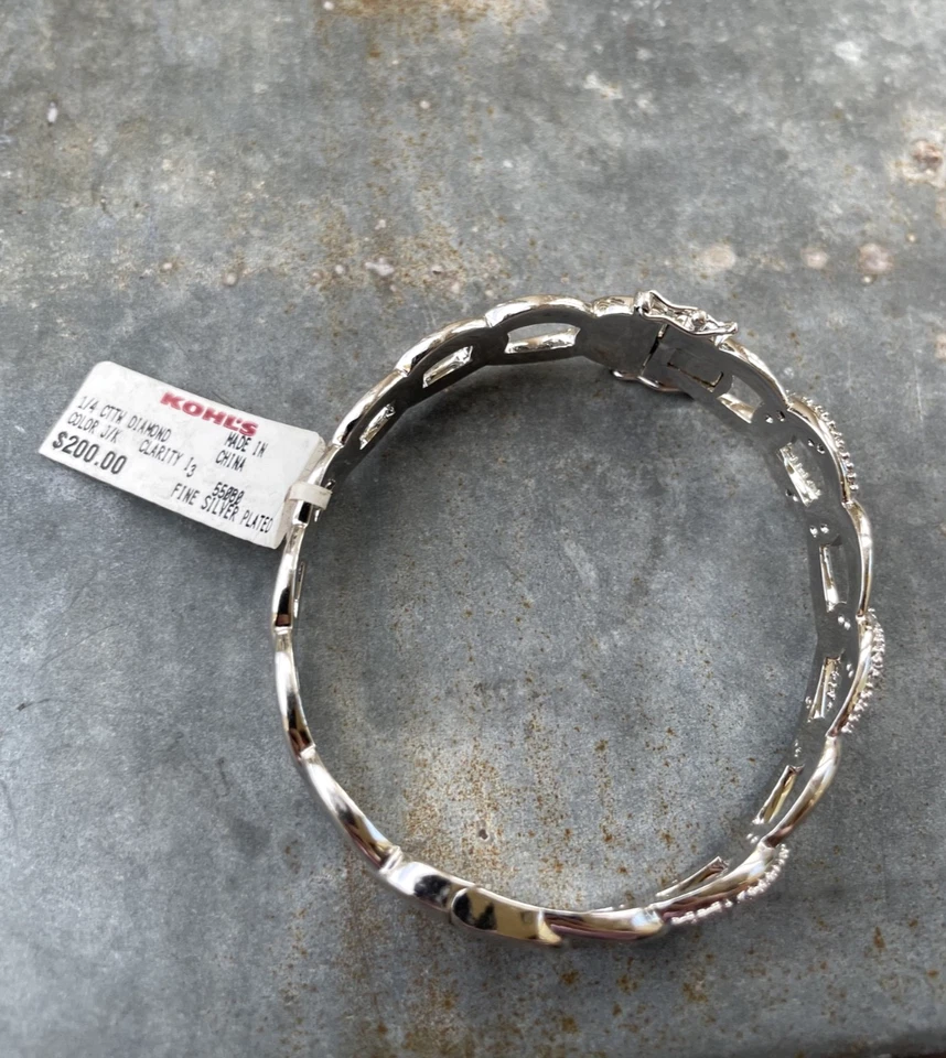 Brazalete de diamantes chapados en plata fina 1/4 cttw con etiqueta Foto 2 de 4