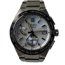 Seiko Men's Astron Nexter 8B63-0BD0 Radio-Controlled Solar Powered Titanium ...