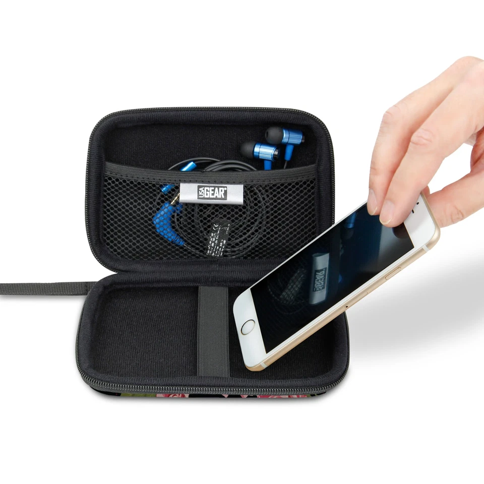 USA GEAR Protective Hard Shell Carrying Case for iPod Touch and MP3 Players - Image 4 of 4