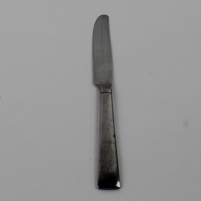 Wallace Silver Julienne Pattern Stainless Dinner Knife 8.75'' Long Rare Find