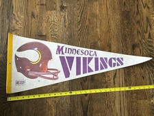VINTAGE 1970s Minnesota Vikings NFL Pennant 30