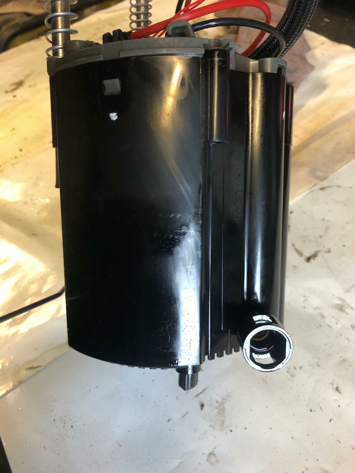 14 15 16 MASERATI Fuel Pump 67000374  QUATTROPORTE 3.0L AWD LH W-SENDER