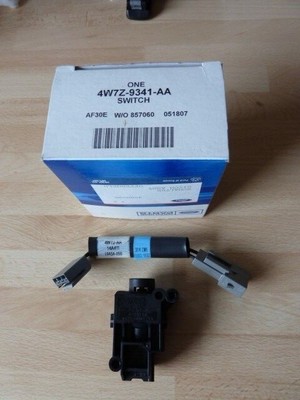 Kit Schalter Kraftstoffabschaltung für Ford DE1AE9341A2B / 4660225 