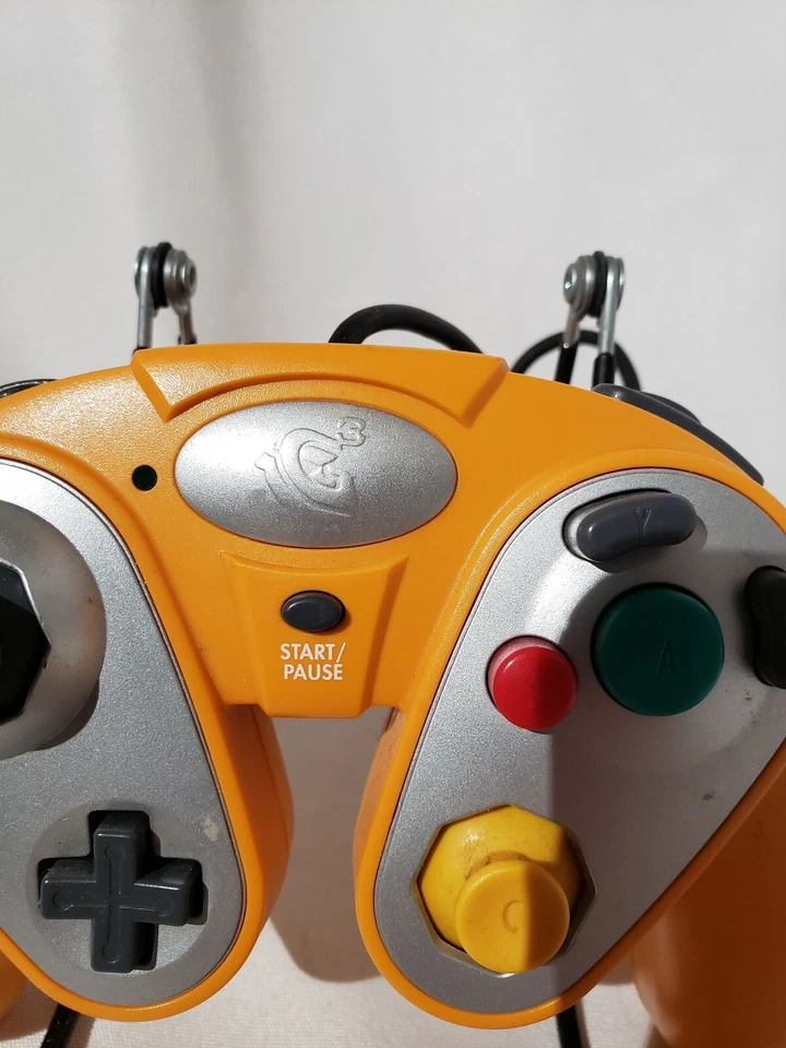 Pelican Gamecube Controller Spice Orange - Image 2 of 3