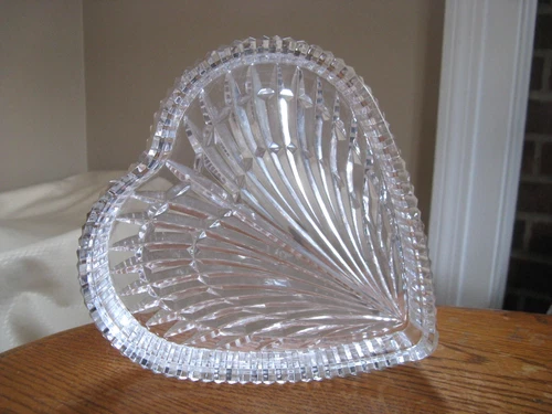Waterford Vintage Crystal Heart Shape 7 3/8" Candy/Trinket Dish